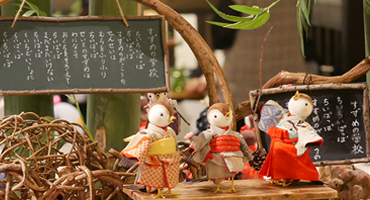 峯岸俊子人形教室展