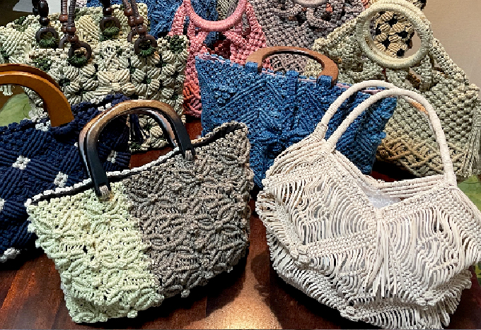 10月15日(金)～　天然素材と草木染のマクラメ展  高柳 千秋