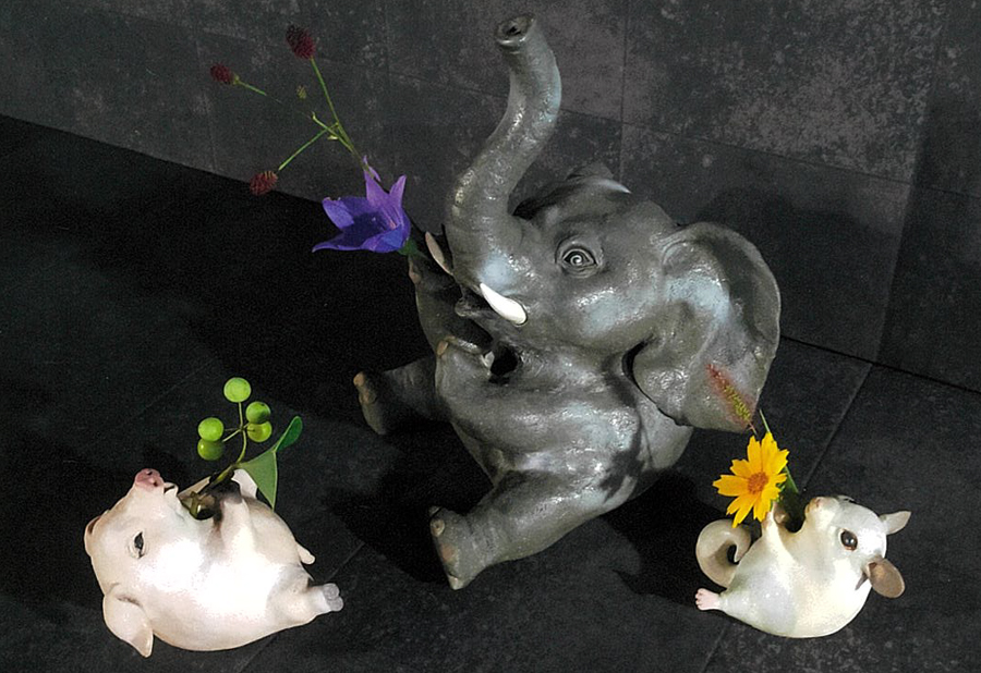 11月28日(金)～ もの思う動物たち 吉沢恵介 作陶展